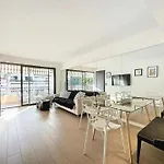 3p Between Croisette Beaches And Antibes Street Appartement Cannes